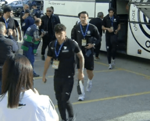 Η άφιξη της αποστολής του ΟΦΗ στο ΟΑΚΑ (video)