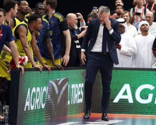 Το κλάμα του Σάρας για την κατάκτηση της Euroleague Το κλάμα του Σάρας για την κατάκτηση της Euroleague