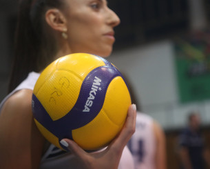 Με το «δεξί» η Εθνική κόντρα στο Αζερμπαϊτζάν