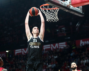 Ποκουσέφσκι: «Ελπίζω να κατακτήσει την Euroleague ο Ολυμπιακός για να σπάσει η... κατάρα» Ποκουσέφσκι: «Ελπίζω να κατακτήσει την Euroleague ο Ολυμπιακός για να σπάσει η... κατάρα»