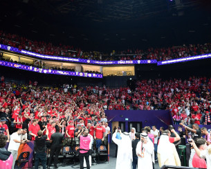 H Etihad Arena μετατράπηκε σε ΣΕΦ από τον κόσμο του Ολυμπιακού (video) H Etihad Arena μετατράπηκε σε ΣΕΦ από τον κόσμο του Ολυμπιακού (video)