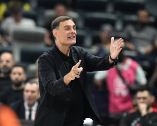 Μπαρτζώκας για το φορμάτ: «Ο πρώτος δεν έχει κανένα πλεονέκτημα στο Final 4, δεν είναι δίκαιο» Μπαρτζώκας για το φορμάτ: «Ο πρώτος δεν έχει κανένα πλεονέκτημα στο Final 4, δεν είναι δίκαιο»