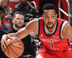 Στο πλευρό του αδερφού του και της Φενέρμπαχτσε ο Σι Τζέι ΜακΚόλουμ