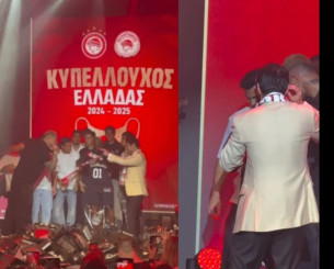 Ο Ροντινέι με την «Πανσέληνο», ο Ρέτσος με το «Απορώ»: Όσα έγιναν στο γλέντι του Ολυμπιακού για το Κύπελλο (video)