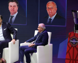 Ομπράντοβιτς για Μποντιρόγκα: «Ήταν εύκολο για μένα να του δώσω τη μπάλα τις κρίσιμες στιγμές» Ομπράντοβιτς για Μποντιρόγκα: «Ήταν εύκολο για μένα να του δώσω τη μπάλα τις κρίσιμες στιγμές»