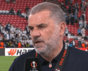 «Είναι απλώς η Μάντσεστερ Γιουνάιτεντ» - Το μήνυμα του Ποστέκογλου στα αποδυτήρια πριν τον τελικό