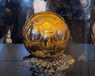 Αυτά είναι τα τρία κριτήρια για την επιλογή του νικητή της «Χρυσής Μπάλας» Αυτά είναι τα τρία κριτήρια για την επιλογή του νικητή της «Χρυσής Μπάλας»