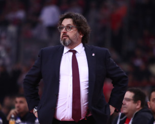 Ο Τρινκιέρι ανησυχεί για την επέκταση της Euroleague: «Πρόβλημα για τα εθνικά πρωταθλήματα» Ο Τρινκιέρι ανησυχεί για την επέκταση της Euroleague: «Πρόβλημα για τα εθνικά πρωταθλήματα»