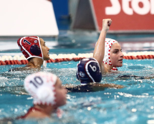 Ο Ολυμπιακός έκανε το 2-2 με τη Βουλιαγμένη στον Πειραιά - O τίτλος θα κριθεί στον Λαιμό! Ο Ολυμπιακός έκανε το 2-2 με τη Βουλιαγμένη στον Πειραιά - O τίτλος θα κριθεί στον Λαιμό!