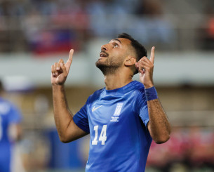 Ο Παυλίδης με ωραίο τελείωμα το 2-1 για την Ελλάδα (video) Ο Παυλίδης με ωραίο τελείωμα το 2-1 για την Ελλάδα (video)