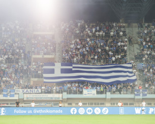Η Κρήτη αγκάλιασε την εθνική Ελλάδας - Σχεδόν 20.000 φίλαθλοι στο Παγκρήτιο Η Κρήτη αγκάλιασε την εθνική Ελλάδας - Σχεδόν 20.000 φίλαθλοι στο Παγκρήτιο