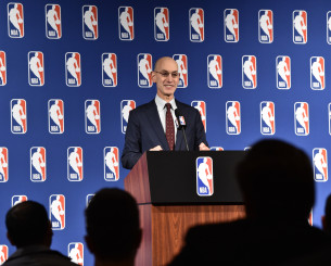 Το NBA αποφασίζει τον Ιούλιο για το χρονοδιάγραμμα ένταξης του Λας Βέγκας στη λίγκα Το NBA αποφασίζει τον Ιούλιο για το χρονοδιάγραμμα ένταξης του Λας Βέγκας στη λίγκα