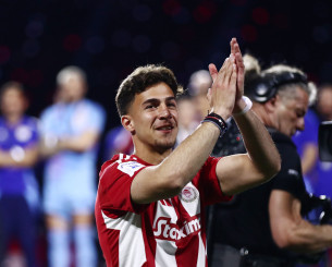 Οι Άγγλοι επιβεβαιώνουν το Athletiko: «Ο Κωστούλας έκλεισε στη Μπράιτον» Οι Άγγλοι επιβεβαιώνουν το Athletiko: «Ο Κωστούλας έκλεισε στη Μπράιτον»