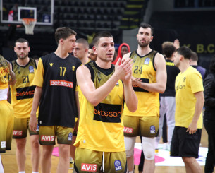 AEK και Φλιώνης στην τελική ευθεία για νέο 5ετές συμβόλαιο! AEK και Φλιώνης στην τελική ευθεία για νέο 5ετές συμβόλαιο!