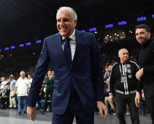 Ο Ομπράντοβιτς έφτασε τους 45 συλλογικούς τίτλους στην προπονητική του καριέρα Ο Ομπράντοβιτς έφτασε τους 45 συλλογικούς τίτλους στην προπονητική του καριέρα