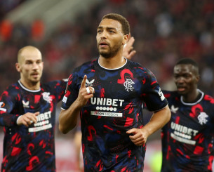 Η ΑΕΚ δίνει πολλά, για τα (πολλά) γκολ του Ντέσερς Η ΑΕΚ δίνει πολλά, για τα (πολλά) γκολ του Ντέσερς