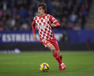 Γιατί ο Ολυμπιακός τα «σπρώχνει» για Σιπιόνι, η αναμονή για Βιθέντε και το sms του Μπράιαν Χιλ