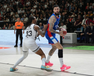 Η Μπεσίκτας «τελείωσε» τη σεζόν της Εφές Η Μπεσίκτας «τελείωσε» τη σεζόν της Εφές