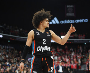 O Χιφί απέρριψε τη Μονακό και παραμένει κάτοικος Παρισίου