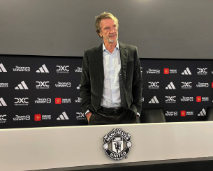 Ένα ιδιαίτερο ban της UEFA απαγορεύει στην Μάντσεστερ Γιουνάιτεντ μία συγκεκριμένη μεταγραφή Ένα ιδιαίτερο ban της UEFA απαγορεύει στην Μάντσεστερ Γιουνάιτεντ μία συγκεκριμένη μεταγραφή