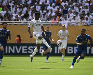 «Στραβοπάτημα» με το ξεκίνημα για την... μπλαζέ Ρεάλ απέναντι στην Αλ Χιλάλ