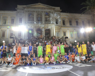 Με 168 ομάδες και 340 αγώνες το Stoiximan AegeanBall Festival «έγραψε ιστορία» στη Σύρο! Με 168 ομάδες και 340 αγώνες το Stoiximan AegeanBall Festival «έγραψε ιστορία» στη Σύρο!