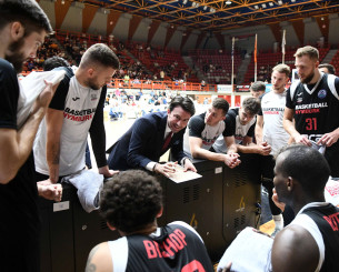 Η Παρί ανακοίνωσε τον νέο προπονητής της και διάδοχο του Σπλίτερ