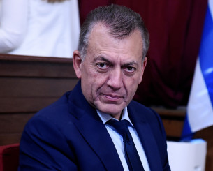 Το ευχαριστώ του  Α.Σ. ΑΡΗΣ προς τον Βρούτση Το ευχαριστώ του  Α.Σ. ΑΡΗΣ προς τον Βρούτση