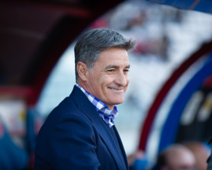 Ο Μίτσελ ανέβασε φωτογραφία με την επετειακή φανέλα των 100 χρόνων του Ολυμπιακού