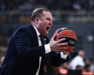 Στο πλευρό του Σάρας στη Φενέρμπαχτσε ο Κάζις Μακσβίτις