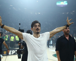 Η απάντηση «χωρίς λόγια» Γιαννακόπουλου σε μήνυμα για τον Βαλαντσιούνας