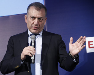 Βρούτσης: «Είμαστε υπέρ του Ολυμπιακού, θα του δώσουμε το ΣΕΦ» Βρούτσης: «Είμαστε υπέρ του Ολυμπιακού, θα του δώσουμε το ΣΕΦ»