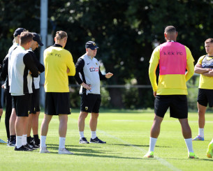 Το δίδυμο Ρέλβας-Μουκουντί στα στόπερ, Ζίνι-Πιερό στην επίθεση και ο... Γκατσίνοβιτς