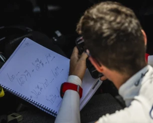 ΕΚΟ Ράλλυ Ακρόπολις: Νίκη θρίλερ για Tanak