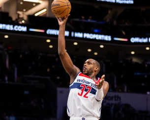 Ενεργοποιεί την οψιόν με τους Γουίζαρντς και μένει στην Γουάσινγκτον ο Μίντλετον