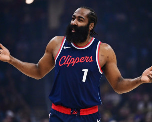 Μένει στους Κλίπερς με νέο «χρυσό» συμβόλαιο ο Χάρντεν