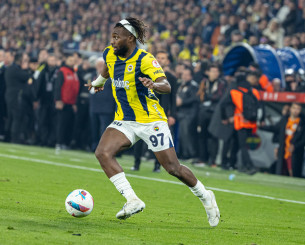 «Στο χέρι του Ολυμπιακού να πυροδοτήσει την βόμβα Σεν Μαξιμέν - Προχωρημένες οι επαφές»