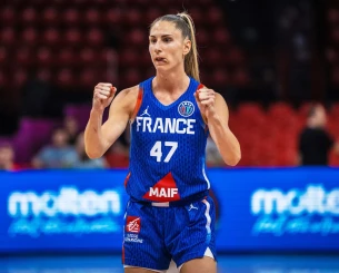 Ισοπεδωτική Γαλλία, έκλεισε θέση για τα ημιτελικά του Eurobasket Γυναικών