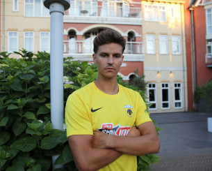 Ρέλβας: «Αισθάνομαι έτοιμος να παίξω στην ΑΕΚ, ανυπομονώ να δω γεμάτο το γήπεδο μας» Ρέλβας: «Αισθάνομαι έτοιμος να παίξω στην ΑΕΚ, ανυπομονώ να δω γεμάτο το γήπεδο μας»