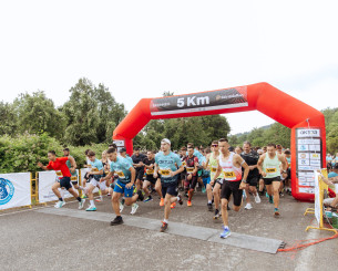 Το «Skiritida Run» 2025 έσπασε κάθε ρεκόρ: Οταν ο αθλητισµός, η φύση και ο πολιτισµός γίνονται µια γιορτή!