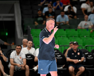 Ο Ραγιάκοβιτς για τον παράγοντα πίεση: «Υπάρχουν δύο ειδών προπονητές - Αν θες ασφάλεια πήγαινε σε φούρνο»