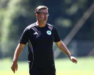 Βιτόρια: «Ικανοποιημένος από την προσπάθεια των παικτών για πρώτο φιλικό»