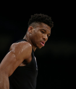 O Ουίντχορστ ενεργοποίησε τη... βόμβα: «Ο Γιάννης ζήτησε ήδη ανταλλαγή από τους Μπακς» (video)