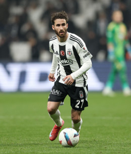 Επιμένουν οι Τούρκοι - «Η ΑΕΚ ενδιαφέρεται για τον Ράφα Σίλβα της Μπεσίκτας»