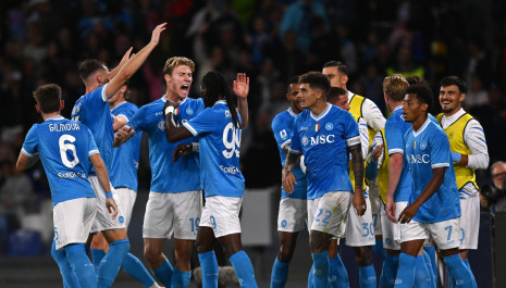 Η Νάπολι «καρδιοχτύπησε» αλλά απέκλεισε την Κάλιαρι στα πέναλτι