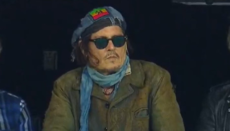 Ο Τζόνι Ντεπ είδε Μπόκα - Πήρε φανέλα με το όνομά του από τον Ρικέλμε