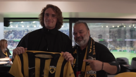 Τσιτσιπάς: «Μου σηκώθηκε η τρίχα στη Νέα Φιλαδέλφεια - Πίστευα πως θα γίνω ποδοσφαιριστής» (video)