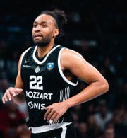 Ο Πάρκερ είχε επεισόδιο με φίλο της Παρτίζαν στο Κάουνας