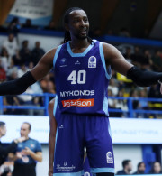 Τέλος ο Έβανς από την Μύκονο