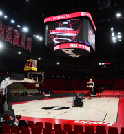 Το ΣΕΦ «μπάζει» προβλήματα